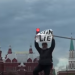  Absolute Sur : in Russia  NKVDshniki  detained the protesting. Video