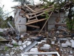 Боевики вновь обстреляли жилые районы Авдеевки и Марьинки