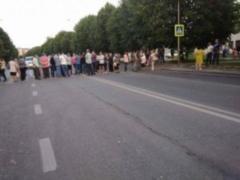 Во Львове люди вновь перекрыли улицы изза мусора