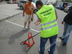 За май в Одессе демонтировали больше полсотни незаконных юнипаркеров