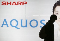 Sharp пытается отобрать у китайцев свою торговую марку