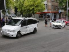 В Днепре произошло ДТП в центре города