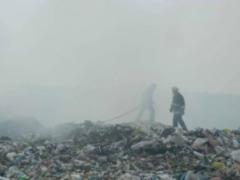 На Закарпатье горит полигон твердых бытовых отходов