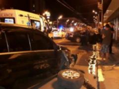 Іномарка в Харкові протаранила вхід в метро