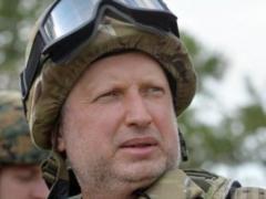 Необходимо тщательно проверять жителей ОРДЛО, желающих получить биометрический паспорт, - Турчинов
