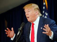 WP: У Трампа появился новый утренний ритуал, связанный с Россией