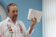 Бібліотеки зарубіжних вузів закуповують книги Миколи Коляди