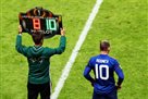 Interested in Rooney clubs are not able to pull his transfer