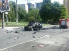 Під час вибуху машини в Києві постраждали двоє людей