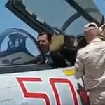 Боярышника поднесли : сеть взорвало видео с Асадом на российском самолете