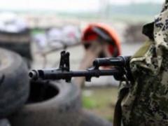 На луганском направлении 8 раз применили тяжелое вооружение