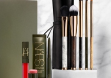 Шарлотта Генсбур створила колекцію для NARS
