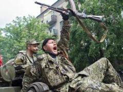 Військовий психолог назвав категорії людей, які охоче воюють за  русскій мір  на Донбасі