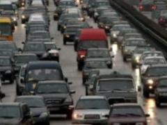 В Киеве ограничено движение тяжеловесного транспорта