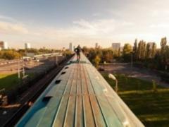 На Донетчине парень погиб во время трюка на железной дороге
