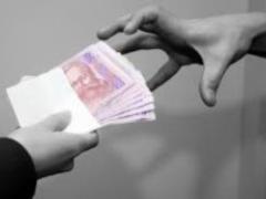 In Kharkov, a policeman was caught on a bribe