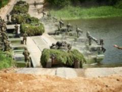 В НАТО заявили о готовности дать отпор в случае наступления РФ