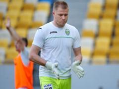 Новий тренер  Карпат  відправив у дубль чотирьох футболістів