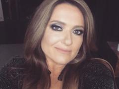 Могилевская отрезала длинные волосы и похвасталась новым образом