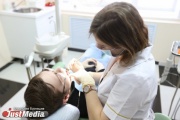 Суд оштрафовал кировградскую стоматологию на 1 млн рублей за то, что ее директор дал взятку инспектору Роспотребнадзора и сдал е