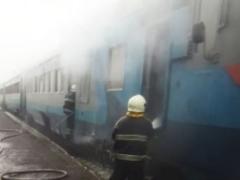 На Закарпатті горів приміський поїзд