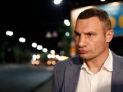 Кличко перевірив хід ремонту Повітрофлотського проспекту
