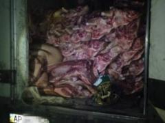 На Волині прикордонники затримали машини з контрабандою м яса