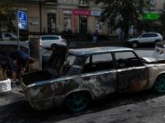 У Києва на площі Льва Толстого вибухнув автомобіль