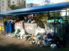 Из Львова все еще не вывезли 4500 тонн мусора