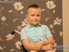 Сім я хлопчика, який потрапив під трамвай в Одесі, отримала квартиру від мерії