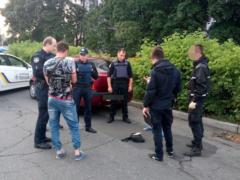 В Киеве неизвестные устроили стрельбу
