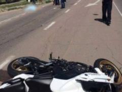 На Херсонщині байкер збив велосипедистку