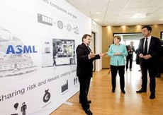 ASML рассчитывает на 25-процентный рост выручки в 2017 году