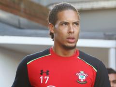 Van Dyke wants to leave Southampton and trains separately from the team
