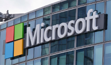 Microsoft поступово перетворюється на хмарну компанію