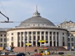В Україні приватизують всі державні цирки і кіностудію Довженка