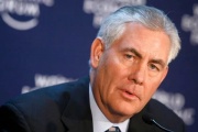 Тиллерсон может уйти с поста госсекретаря США до конца года