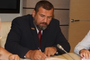 Комуніст подав у облзбірком документи на вибори губернатора