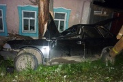 Under Alapaevsky  nine  with the company of teenagers was wound up on a tree. The driver died on the spot