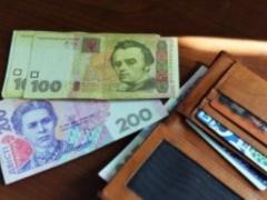 The average salary in Ukraine in June increased by 520 hryvnia