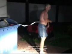 In Kiev, a naked man was confused with a bomb