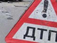 Three people were injured in an accident