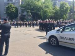 More than 500 law enforcement officers will provide security in the center of Kiev
