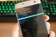 В меню відновлення Android очікується поява підтримки сенсорного екрану
