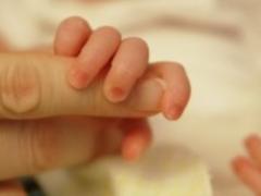 The woman who threw the baby into the toilet was found