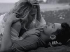 Brezhnev with a new haircut embraced with a courageous Balan in a romantic video