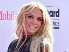 Britney Spears fan decided to compete with her fame