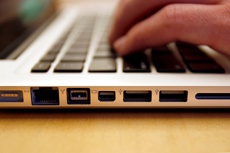 Названа головна небезпека USB-портів