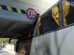 У Римі автобус в їхав в міст, постраждали 18 осіб