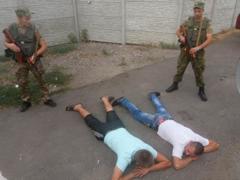 Under Mariupol, drunken  quilted jackets  decided to depict themselves as  Little Russians . It ended badly
